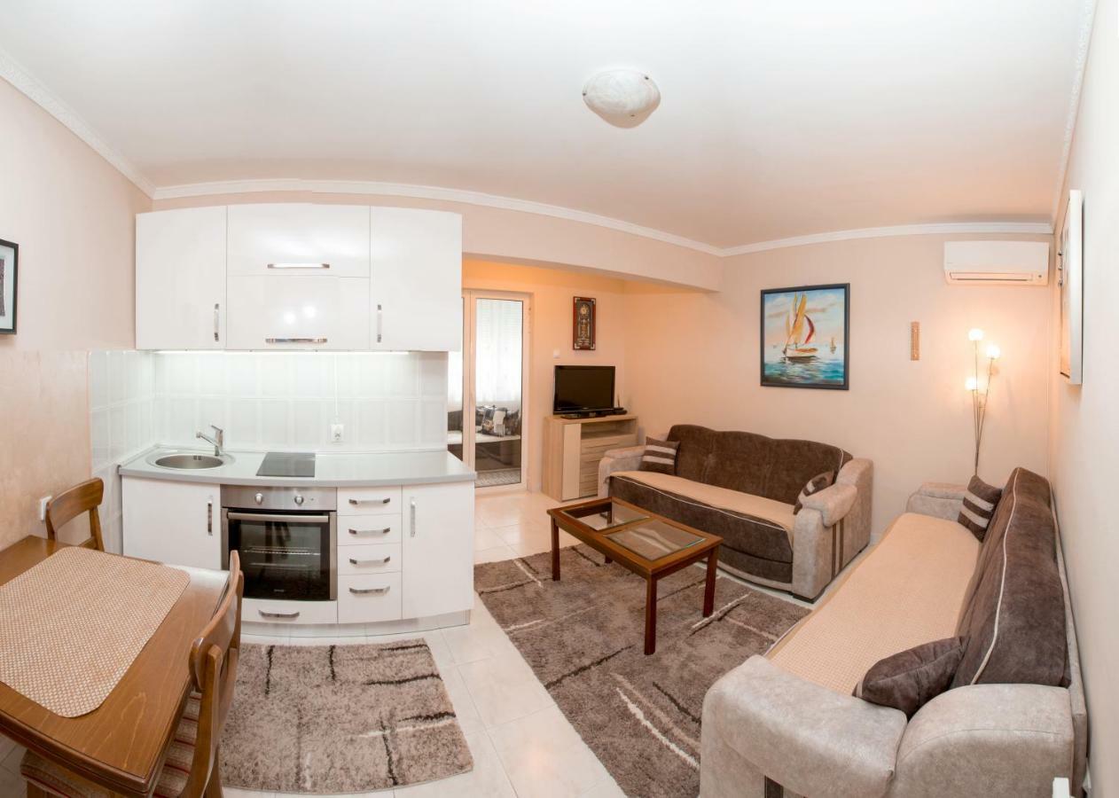 Valentina Apartman Apartment Petrovac ภายนอก รูปภาพ